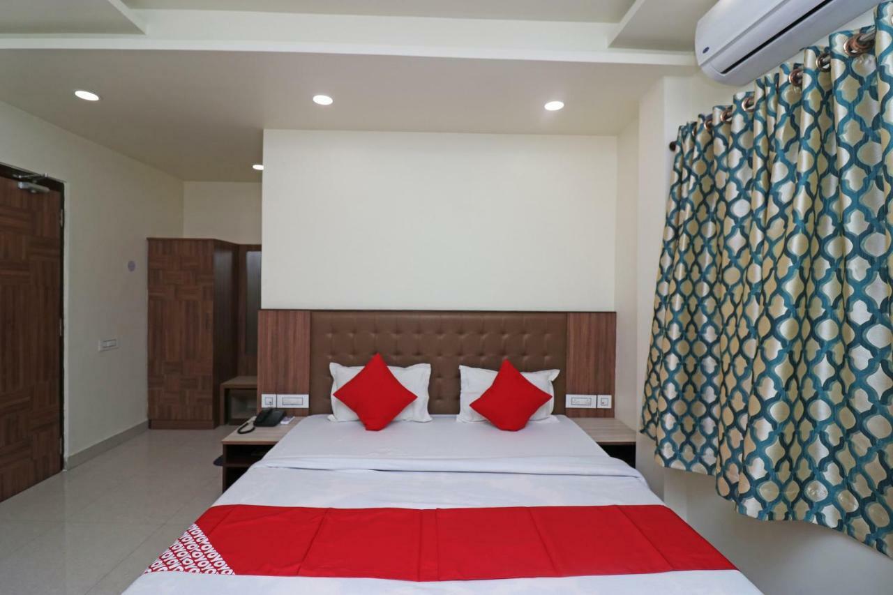 Oyo 37989 Hotel Debarshi Bānkura Pokoj fotografie