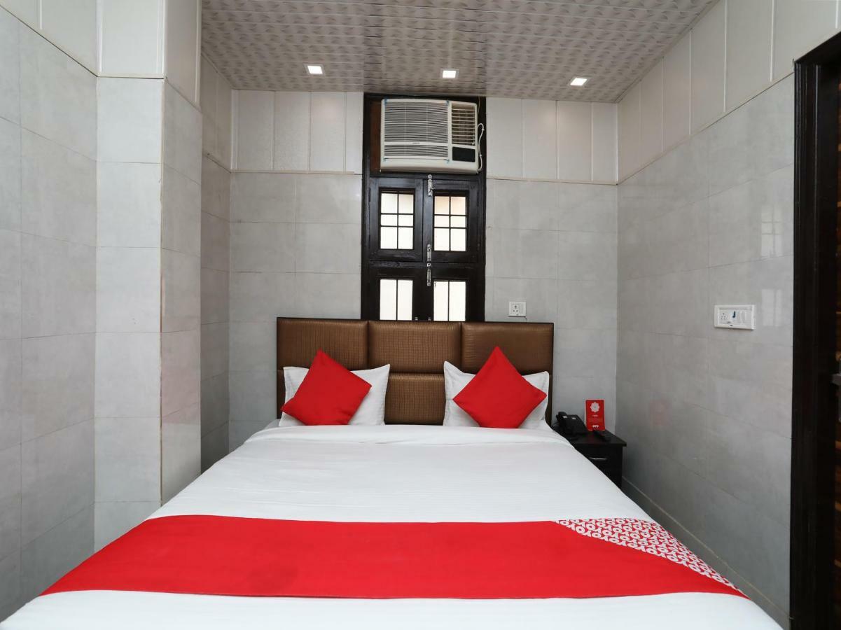 Oyo 37989 Hotel Debarshi Bānkura Exteriér fotografie